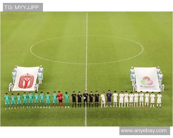 歌星舞台争锋对决携手足球球星绿茵逐梦谱写时代华章